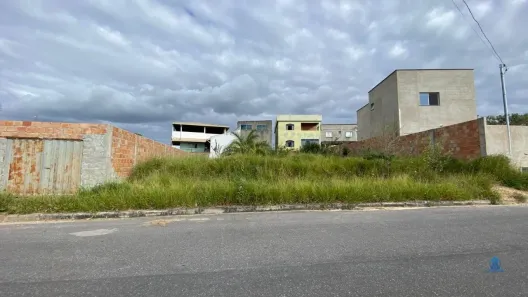 Lote/Terreno à venda, 304m² no Severina, Ribeirão das Neves