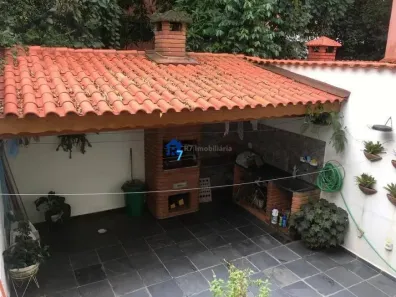 Sobrado com 3 Quartos à venda, 400m² no Vila Yara, Osasco