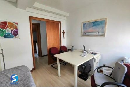 Sala Comercial à venda, 36m² no Moinhos de Vento, Porto Alegre