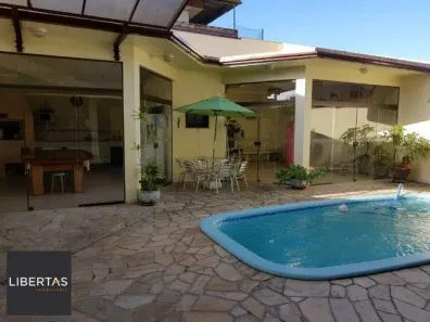 Casa com 3 Quartos à venda, 373m² no Sarandi, Porto Alegre