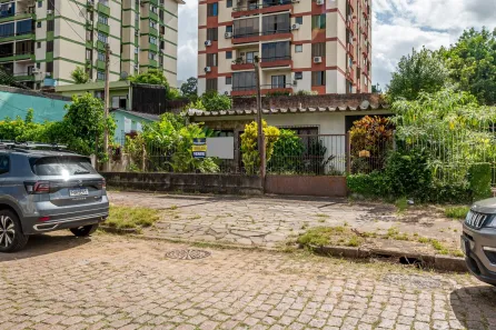 Lote/Terreno à venda, 242m² no Tristeza, Porto Alegre