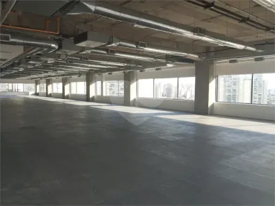 Sala Comercial para alugar, 1607m² no Água Branca, São Paulo