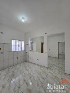 Casa com 1 Quarto para alugar, 45m² no Jardim Santa Cruz, Taboão da Serra
