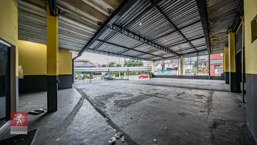 Galpão/Depósito/Armazém para alugar, 300m² no Pirajussara, São Paulo