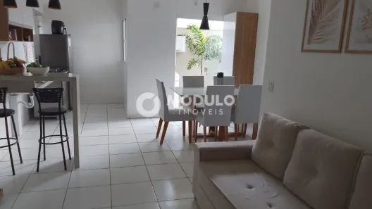 Apartamento com 2 Quartos à venda, 70m² no Residencial Fruta do Conde, Uberlândia