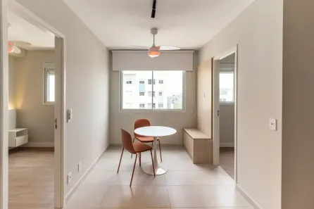 Apartamento com 2 Quartos para alugar, 36m² no Santo Amaro, São Paulo