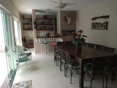 Sobrado com 4 Quartos à venda, 450m² no Jardim Textil, São Paulo