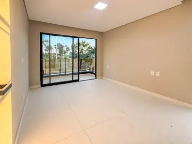 Casa de Condomínio com 4 Quartos à venda, 249m² no Cidade Alpha, Eusébio