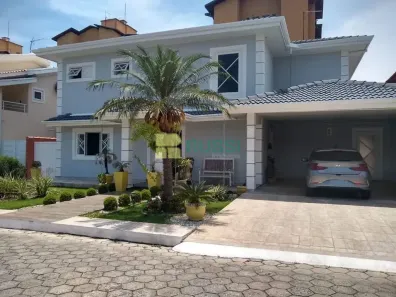 Sobrado com 6 Quartos à venda, 300m² no Jardim Santa Maria, Jacareí