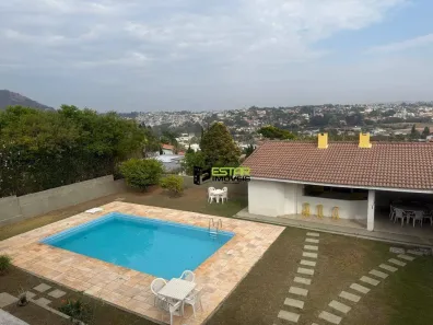 Casa de Condomínio com 4 Quartos para alugar, 477m² no Condomínio Flamboyant-B, Atibaia
