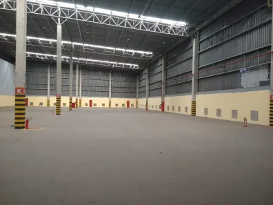 Galpão/Depósito/Armazém para alugar, 1793m² no Portal de Jacaraípe, Serra