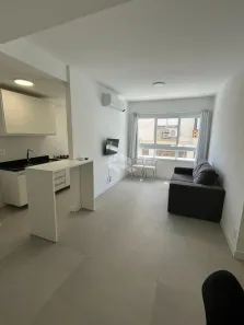Apartamento com 2 Quartos à venda, 58m² no Santana, Porto Alegre