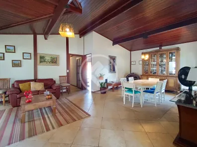 Casa de Condomínio com 4 Quartos à venda, 349m² no Marambaia, Vinhedo