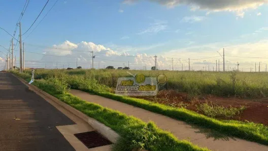 Lote/Terreno à venda, 250m² no Loteamento Ilha Bela II, Uberaba