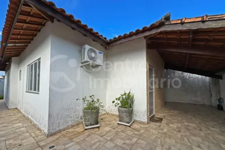 Casa com 3 Quartos à venda, 96m² no Parque Turistico, Peruíbe