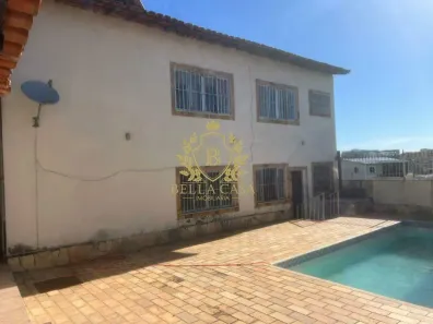 Casa com 5 Quartos à venda, 246m² no Vila Capri, Araruama