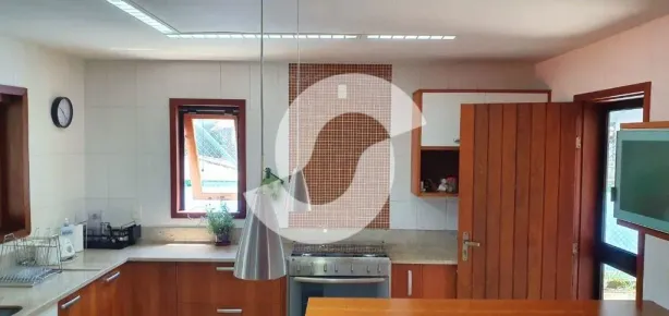 Casa de Condomínio com 5 Quartos à venda, 317m² no Engenho do Mato, Niterói