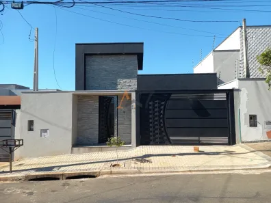 Casa com 3 Quartos à venda, 131m² no Residencial Santa Regina, São José do Rio Preto