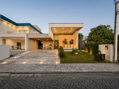 Casa de Condomínio com 3 Quartos à venda, 160m² no Urucunema, Eusébio