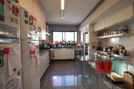 Apartamento com 4 Quartos à venda, 216m² no Belvedere, Belo Horizonte