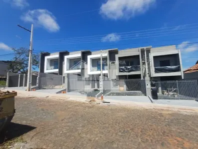 Sobrado com 3 Quartos à venda, 104m² no Uvaranas, Ponta Grossa