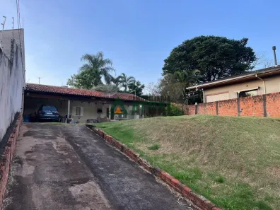 Casa com 2 Quartos à venda, 60m² no Califórnia, Londrina