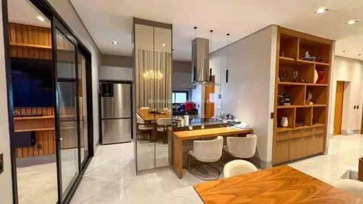 Casa de Condomínio com 4 Quartos à venda, 260m² no Estância dos Ipês, Uberaba