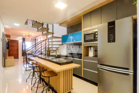 Casa com 2 Quartos para alugar, 75m² no Boa Vista, Joinville