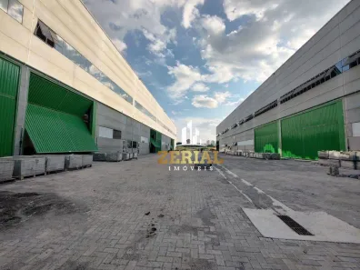 Galpão/Depósito/Armazém para alugar, 1192m² no Parque Jaçatuba, Santo André