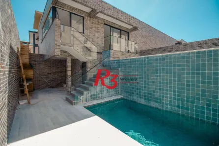 Casa com 3 Quartos à venda, 236m² no Embaré, Santos