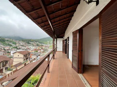 Casa com 2 Quartos à venda, 106m² no Tijuca, Teresópolis