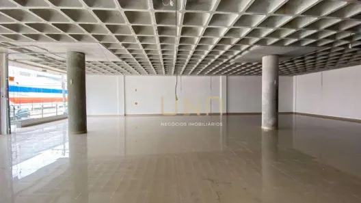 Ponto Comercial para venda ou aluguel, 300m² no Agronômica, Florianópolis