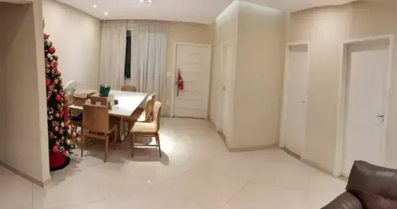 Casa com 3 Quartos à venda, 213m² no Jardim Amália, Volta Redonda