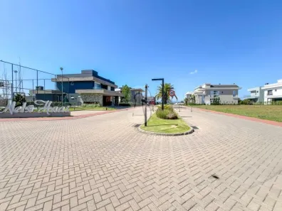 Lote/Terreno à venda, 383m² no Centro, Portão