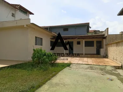 Casa com 2 Quartos para alugar, 90m² no São Luiz, Belo Horizonte
