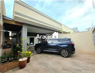 Casa com 3 Quartos à venda, 130m² no Plano Diretor Sul, Palmas