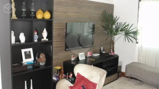 Sobrado com 4 Quartos à venda, 240m² no Vila Suzana, São Paulo