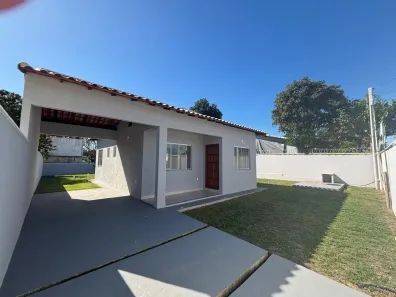 Casa com 2 Quartos à venda, 82m² no Bacaxá (Bacaxá), Saquarema