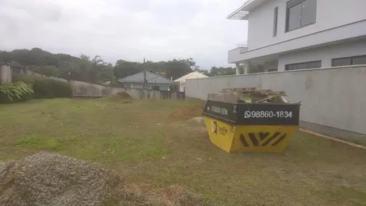 Casa com 1 Quarto à venda, 533m² no Glória, Joinville