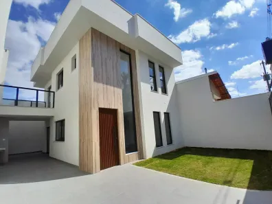 Casa com 3 Quartos à venda, 135m² no Planalto, Belo Horizonte