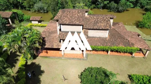 Fazenda/Sítio com 6 Quartos à venda, 440000m² no , Brumadinho