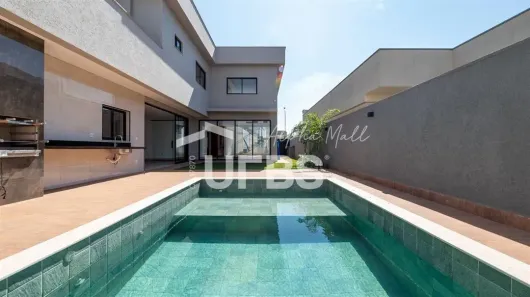 Casa de Condomínio com 4 Quartos à venda, 251m² no Residencial Goiânia Golfe Clube, Goiânia