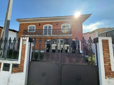 Casa com 3 Quartos à venda, 324m² no Jardim Guarani, Campinas