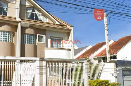 Sobrado com 2 Quartos à venda, 165m² no Xaxim, Curitiba