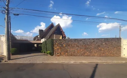 Casa com 3 Quartos à venda, 472m² no Cidade Alta, Piracicaba