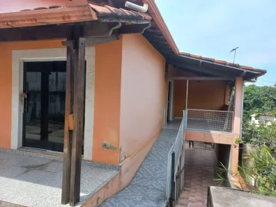 Casa com 4 Quartos à venda, 160m² no Bom Retiro, Betim