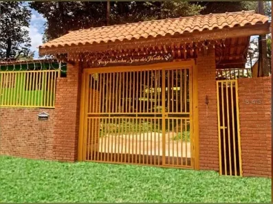 Fazenda/Sítio com 4 Quartos à venda, 260m² no Jardim São Miguel, Cotia