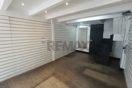 Ponto Comercial para alugar, 36m² no Várzea, Teresópolis