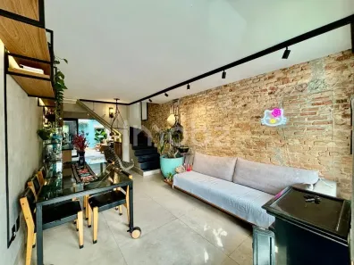 Casa com 2 Quartos à venda, 140m² no Cerqueira César, São Paulo