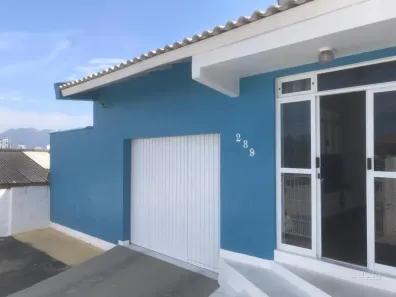 Casa com 3 Quartos à venda, 200m² no Passa Vinte, Palhoça